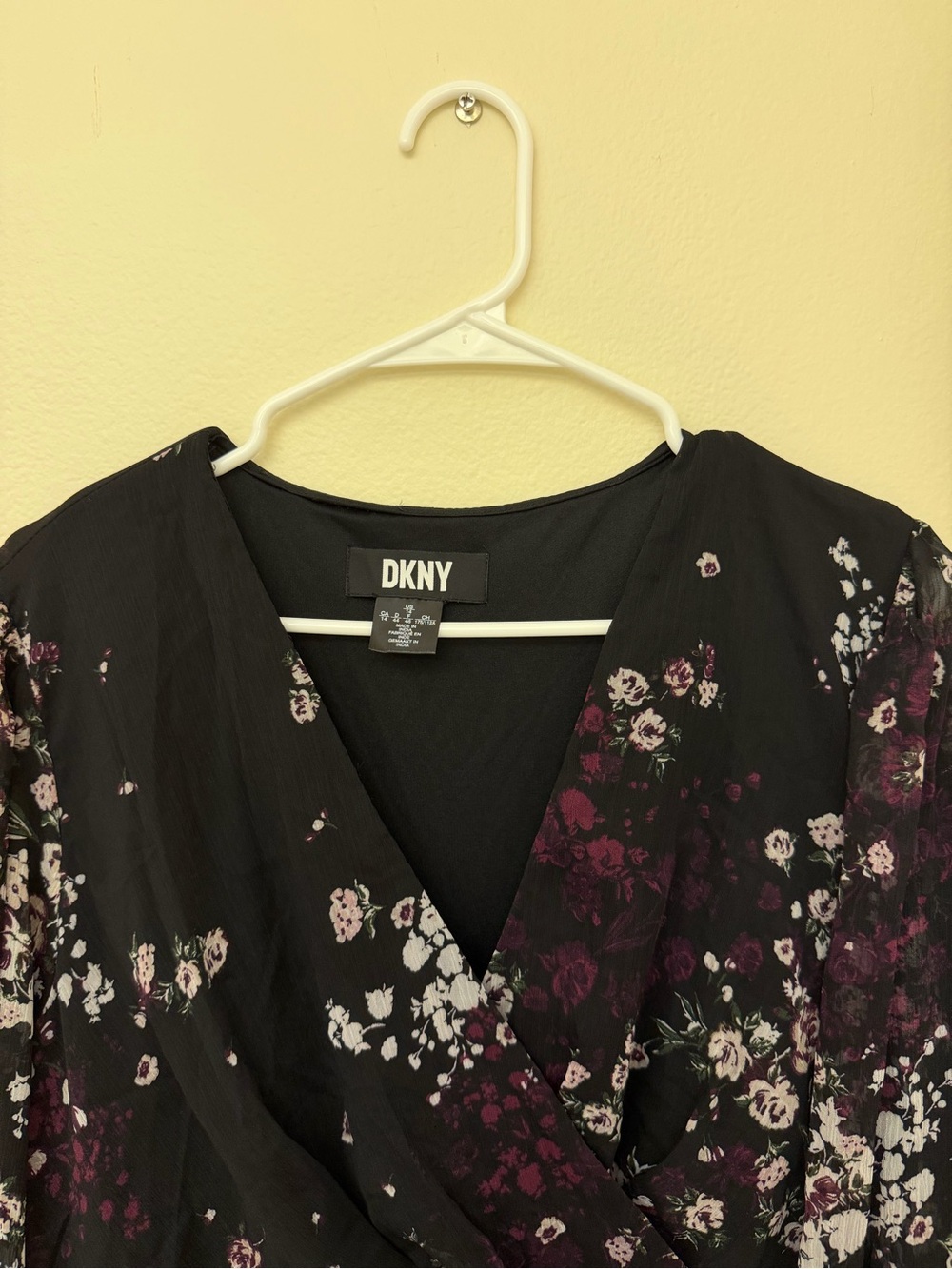 DKNY Black Floral Long-Sleeve Wrap Dress